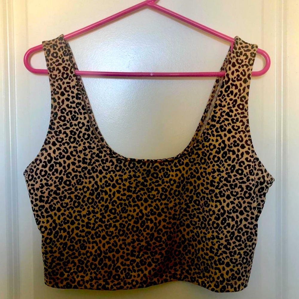 Leopard Crop Top